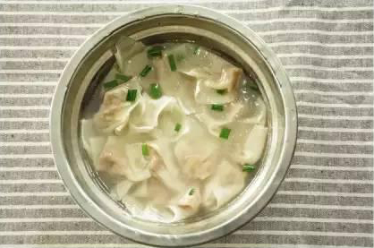 盤餐還是自助餐？這樣的食堂你喜歡嗎？