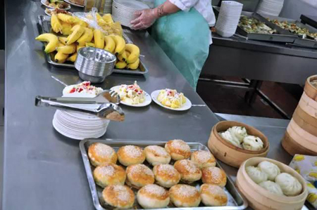 盤餐還是自助餐？這樣的食堂你喜歡嗎？