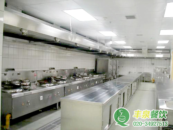 珠江新城白領吐槽吃飯難，餐飲承包公司幫你忙